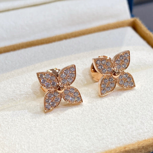 [Love's Uplift]STAR DIAMOND EARRINGS