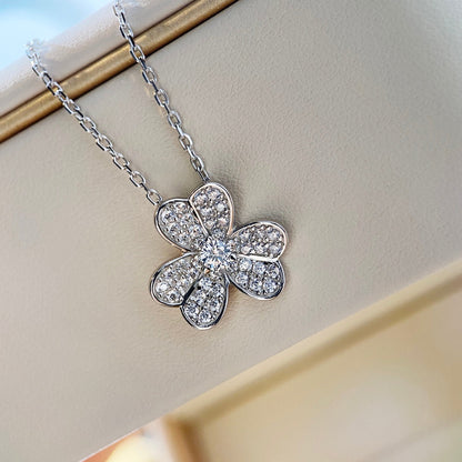 [Love's Uplift]CLOVER DIAMOND NECKLACE SILVER