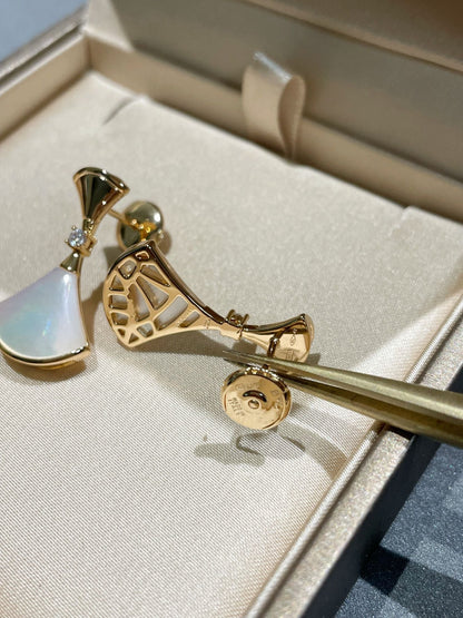 [Love's Uplift]DREAM MOP 1 DIAMOND EARRINGS
