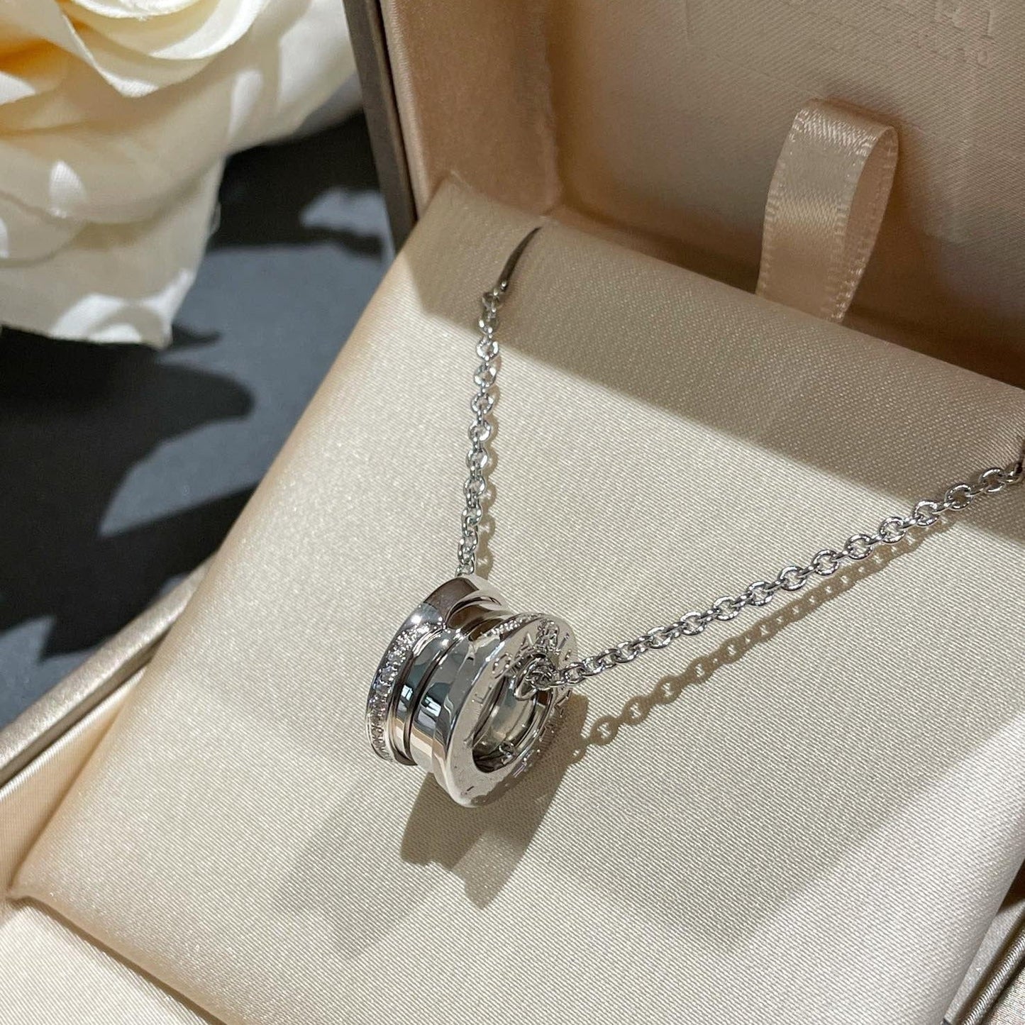 [Love's Uplift]ZERO 1 NECKLACE DIAMOND