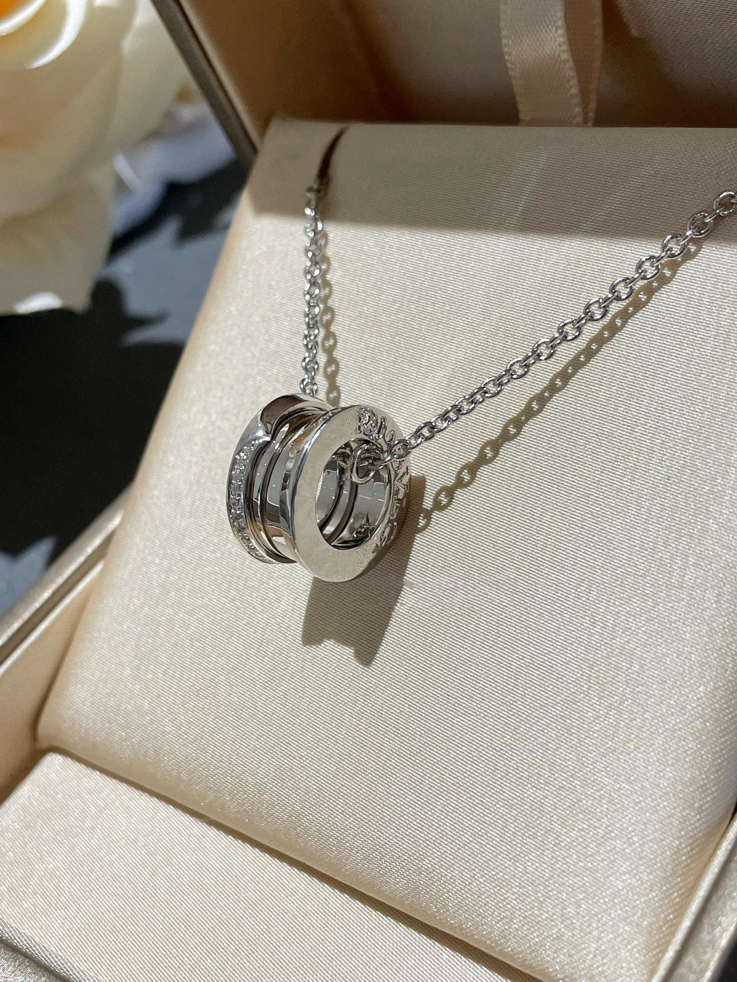 [Love's Uplift]ZERO 1 NECKLACE DIAMOND