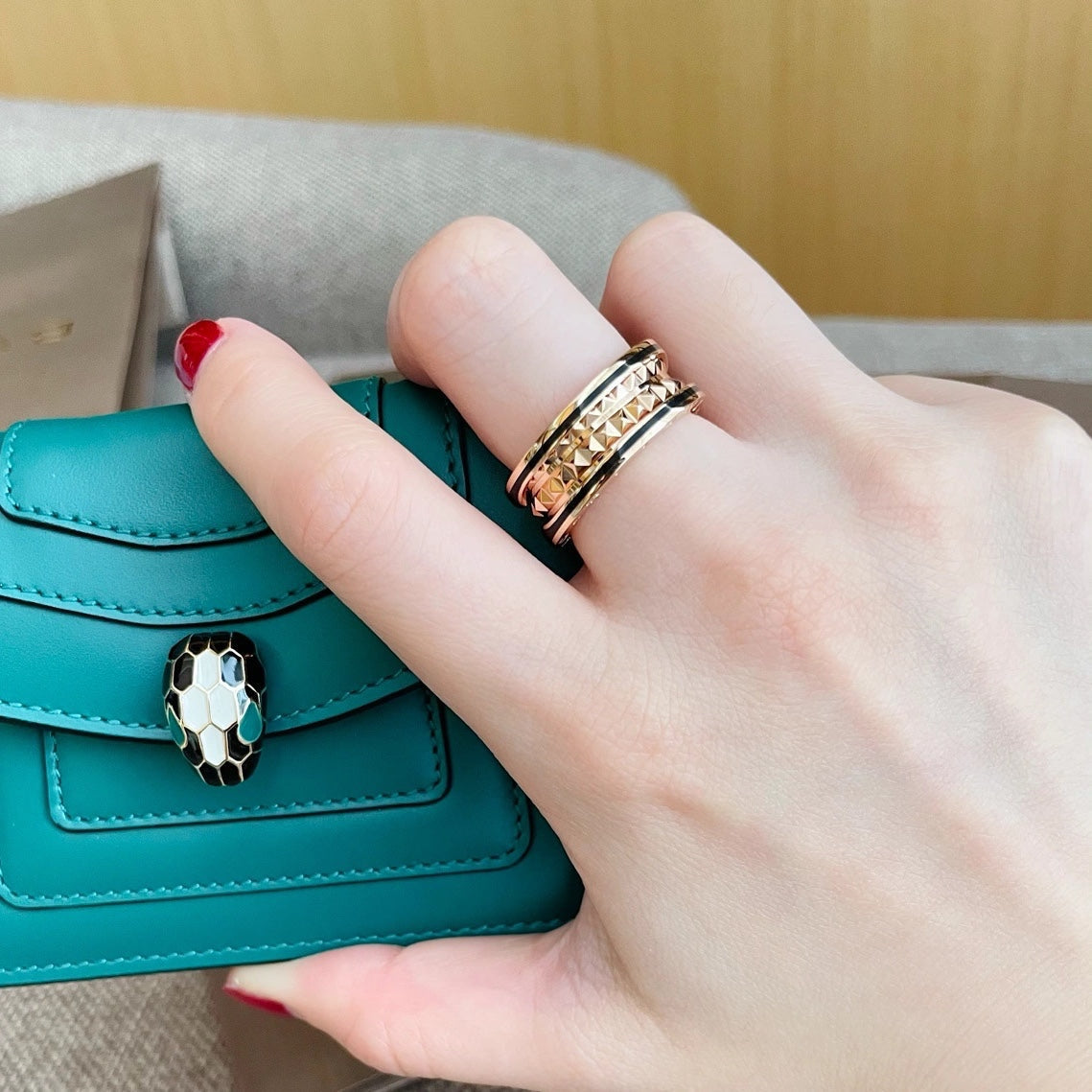 [Love's Uplift]ZERO 1 PINK GOLD BLACK CERAMIC RING