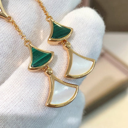 [Love's Uplift]DREAM EARRINGS 3 MOTIFS MALACHITE MOP PINK GOLD
