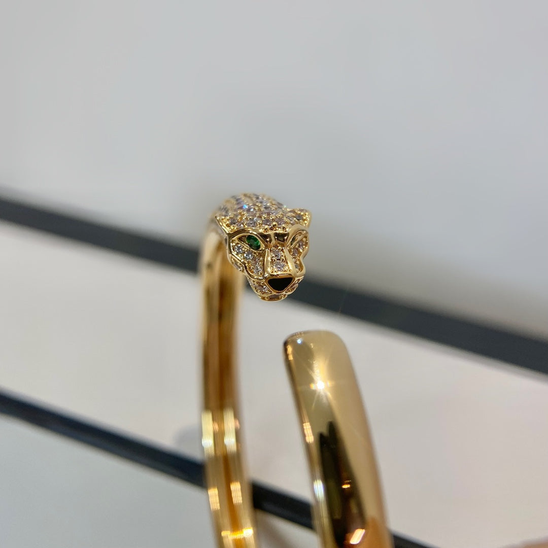 [Love's Uplift]PANTHERE GOLD DIAMOND OPEN BRACELET