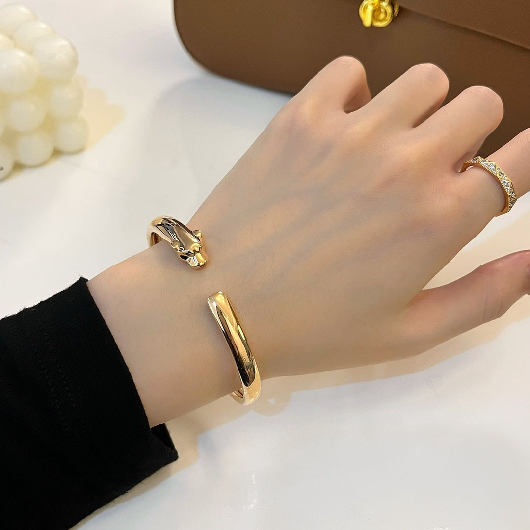 [Love's Uplift]PANTHERE GOLD OPEN BRACELET