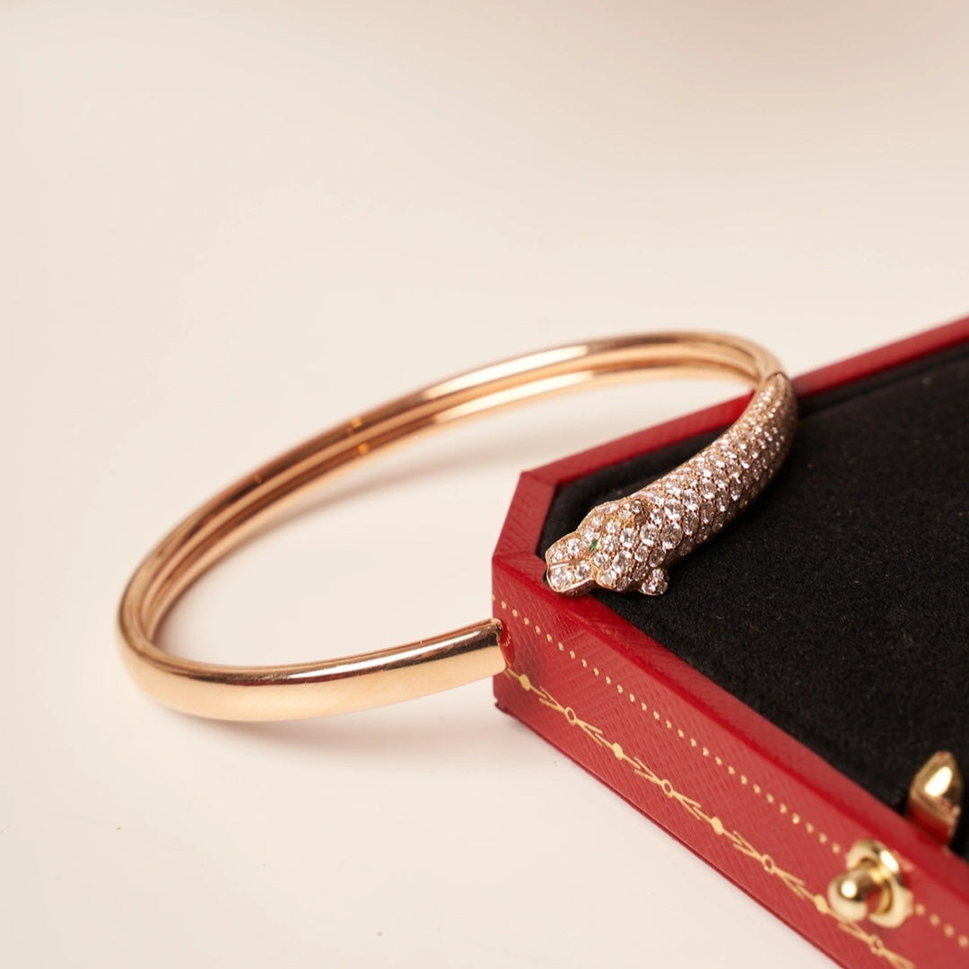 [Love's Uplift]PANTHERE ROSE GOLD DIAMOND OPEN BRACELET