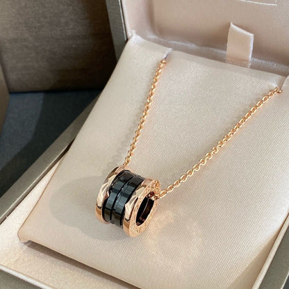 [Love's Uplift]ZERO 1 BLACK CERAMIC PINK GOLD NECKLACE