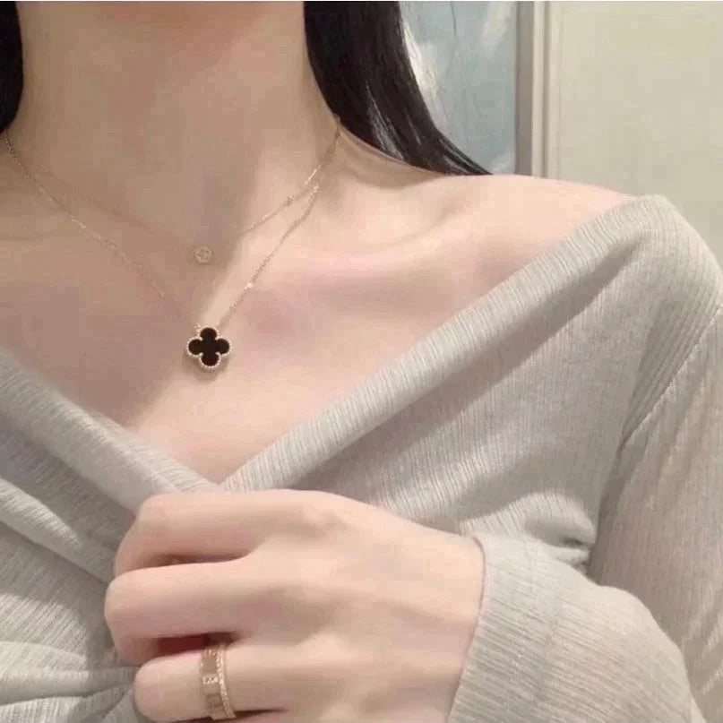 [Love's Uplift]CLOVER 15MM BLACK ONYX SINGLE FLOWER NECKLACE