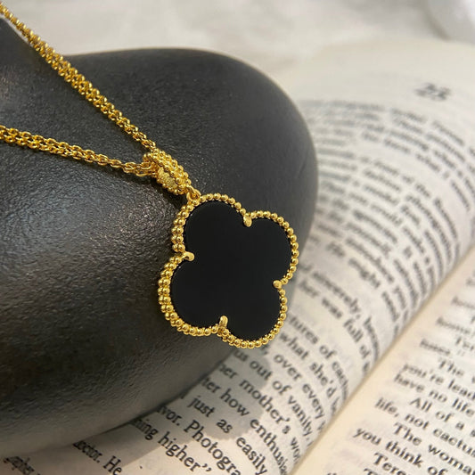 [Love's Uplift]CLOVER 25MM NECKLACE GOLD ONYX