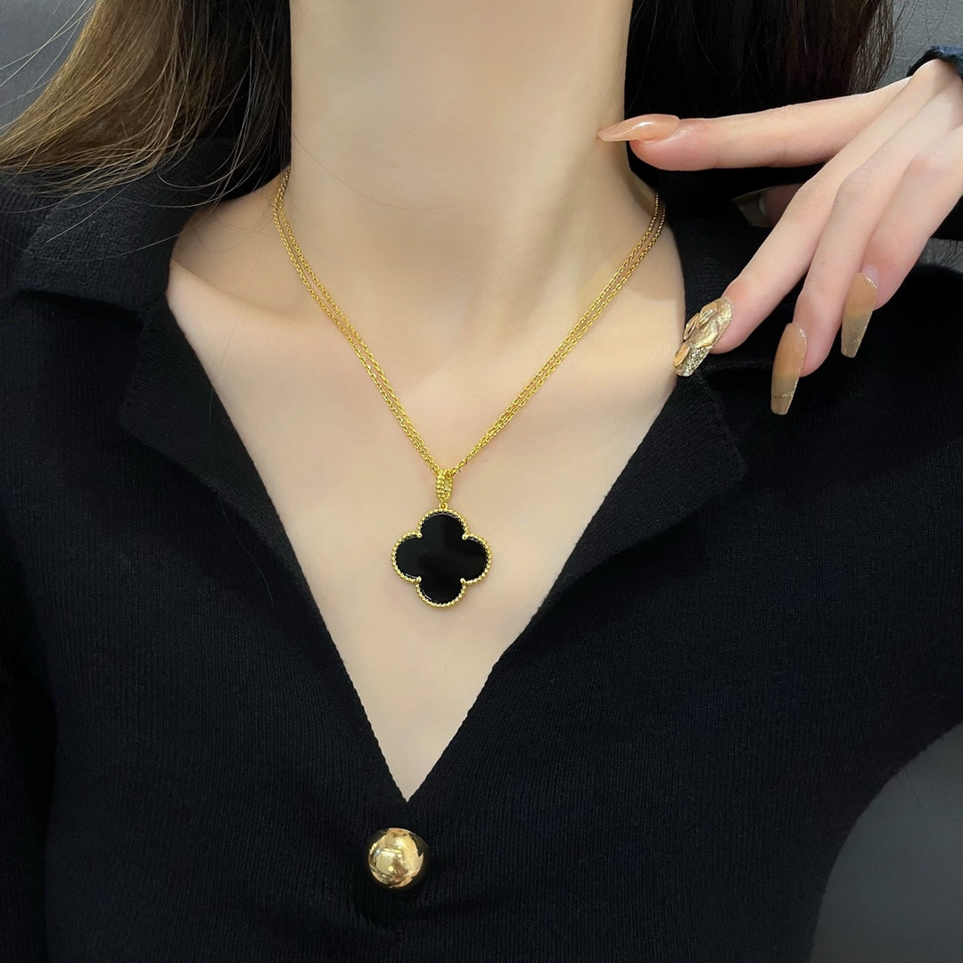 [Love's Uplift]CLOVER 25MM NECKLACE GOLD ONYX