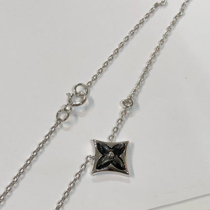 [Love's Uplift]STAR BLACK MOP NECKLACE