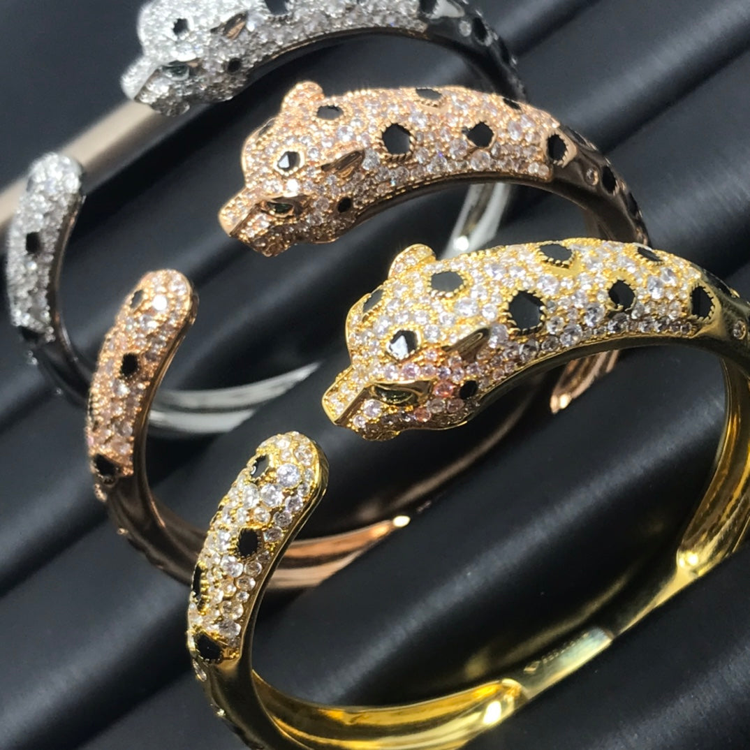 [Love's Uplift]PANTHERE BIG BRACELET DIAMONDS