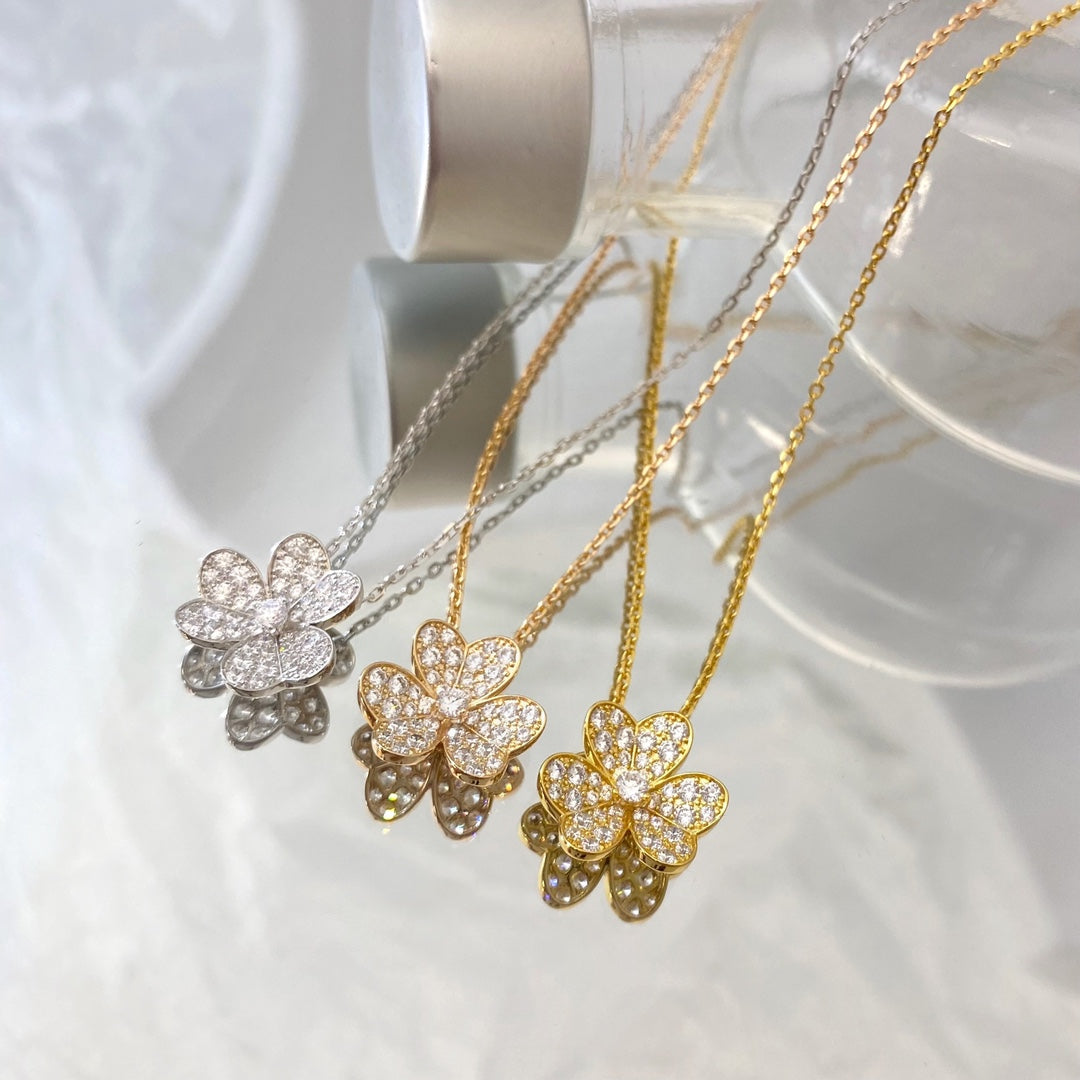 [Love's Uplift]FLOWER DIAMOND NECKLACE