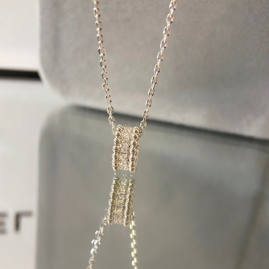 [Love's Uplift]PERLEE DIAMOND NECKLACE
