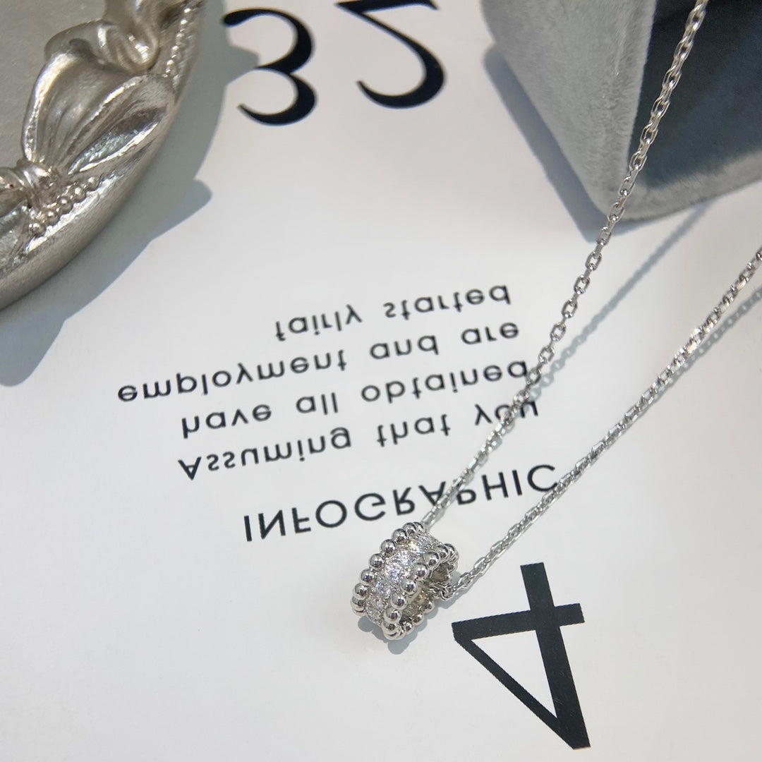 [Love's Uplift]PERLEE DIAMOND NECKLACE