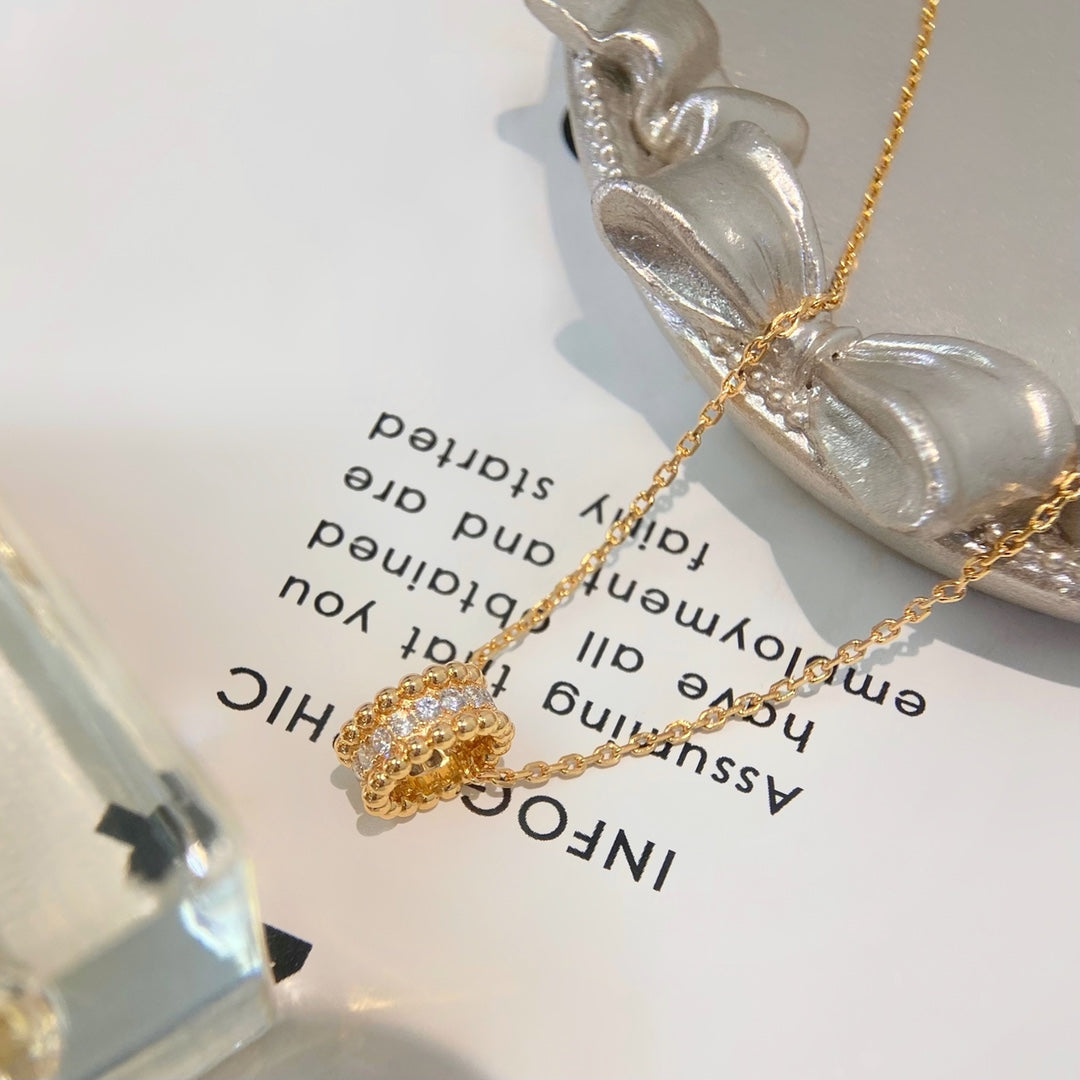 [Love's Uplift]PERLEE DIAMOND NECKLACE