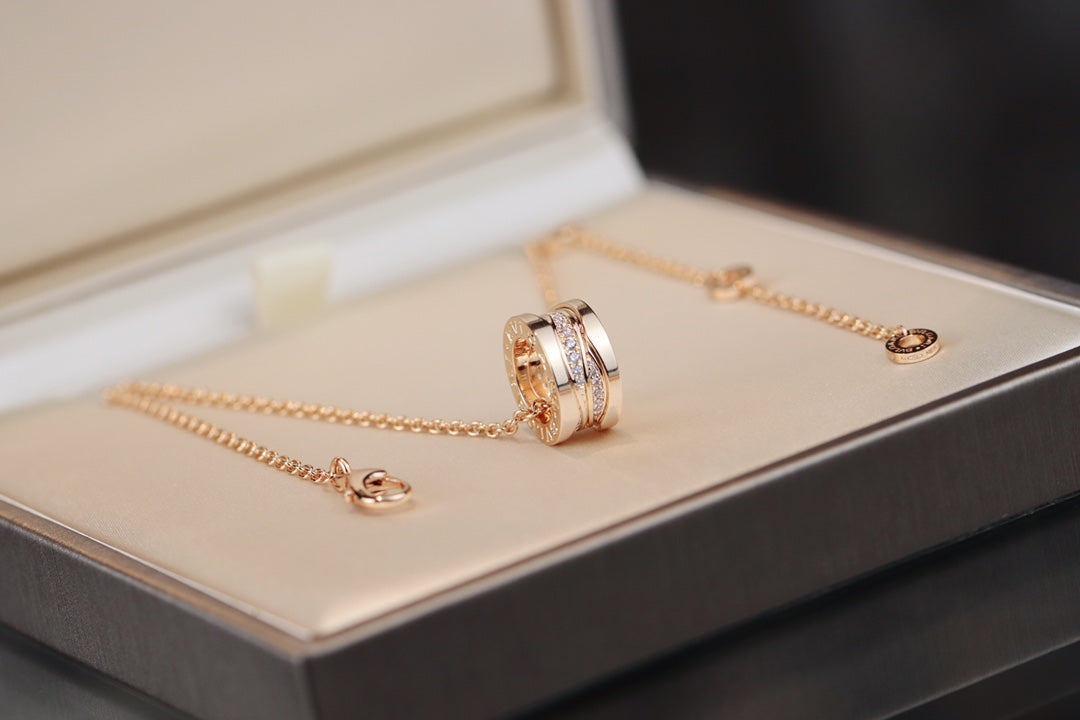 [Love's Uplift]ZERO 1 PINK GOLD DIAMOND NECKLACE