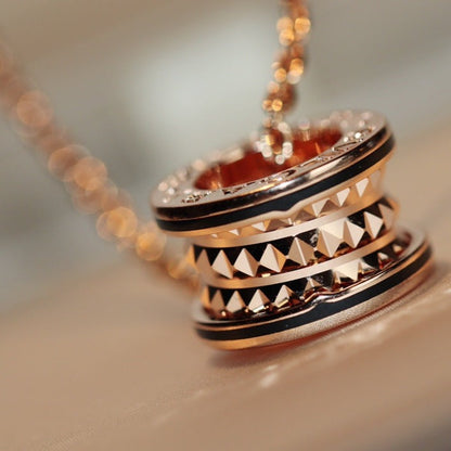 [Love's Uplift]ZERO 1 ROCK PEDANT PINK GOLD BLACK NECKLACE