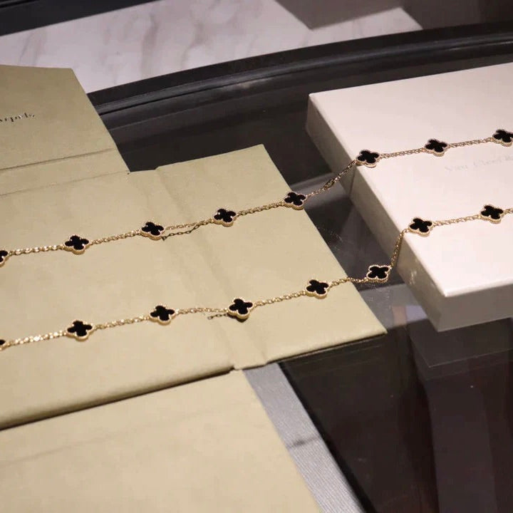 [Love's Uplift]CLOVER 20 MOTIFS ONYX NECKLACE