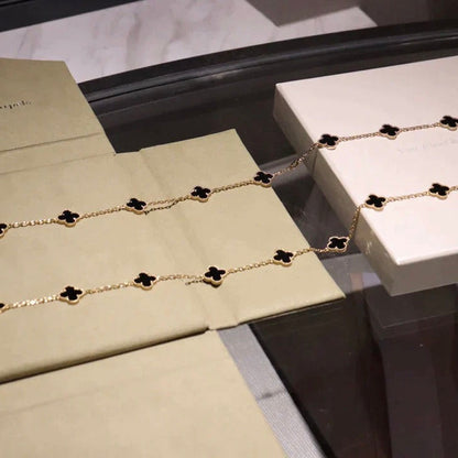 [Love's Uplift]CLOVER 20 MOTIFS ONYX NECKLACE