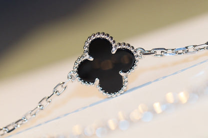 [Love's Uplift]CLOVER 20 MOTIFS ONYX DIAMOND SILVER