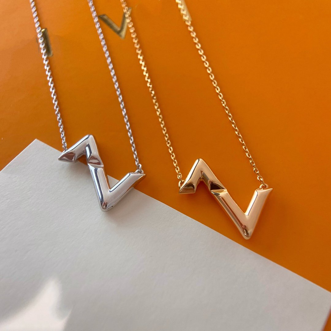 [Love's Uplift]VOLTE UPSIDE DOWN NECKLACE