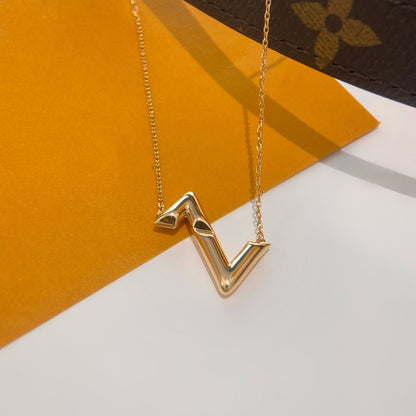 [Love's Uplift]VOLTE UPSIDE DOWN NECKLACE