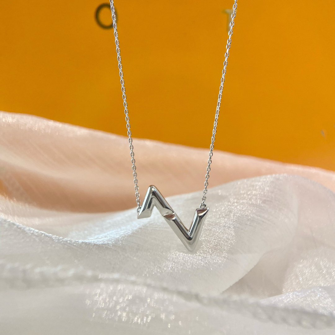 [Love's Uplift]VOLTE UPSIDE DOWN NECKLACE