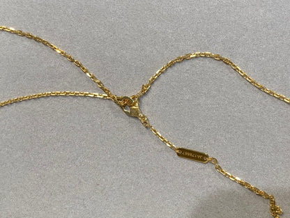 [Love's Uplift]CLOVER 25MM NECKLACE GOLD CARNELIAN