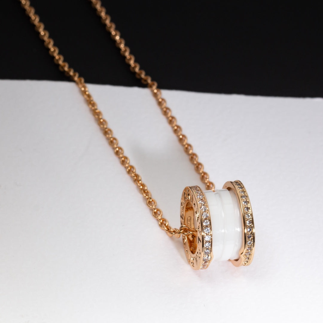 [Love's Uplift]ZERO 1 WHITE CERAMIC PINK GOLD DIAMOND NECKLACE