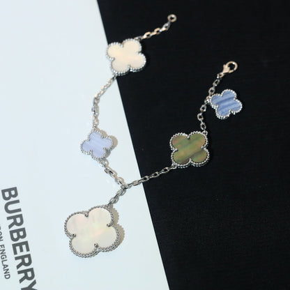[Love's Uplift]CLOVER BRACELET 5 MOTIFS MOP CHALCEDONY SILVER