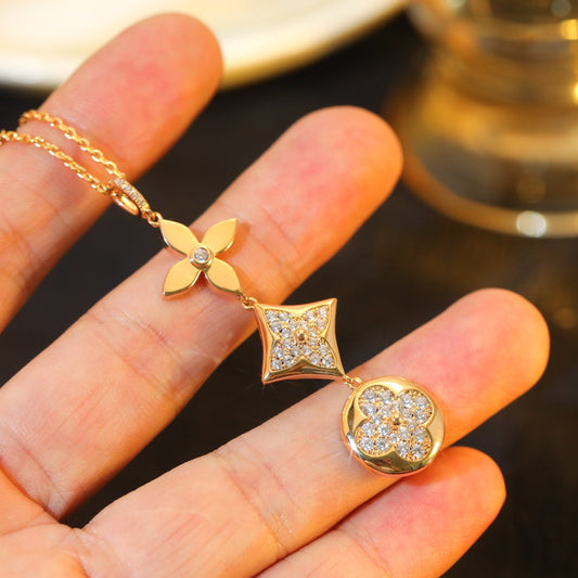[Love's Uplift]STAR AND SUN DIAMOND PINK GOLD NECKLACE