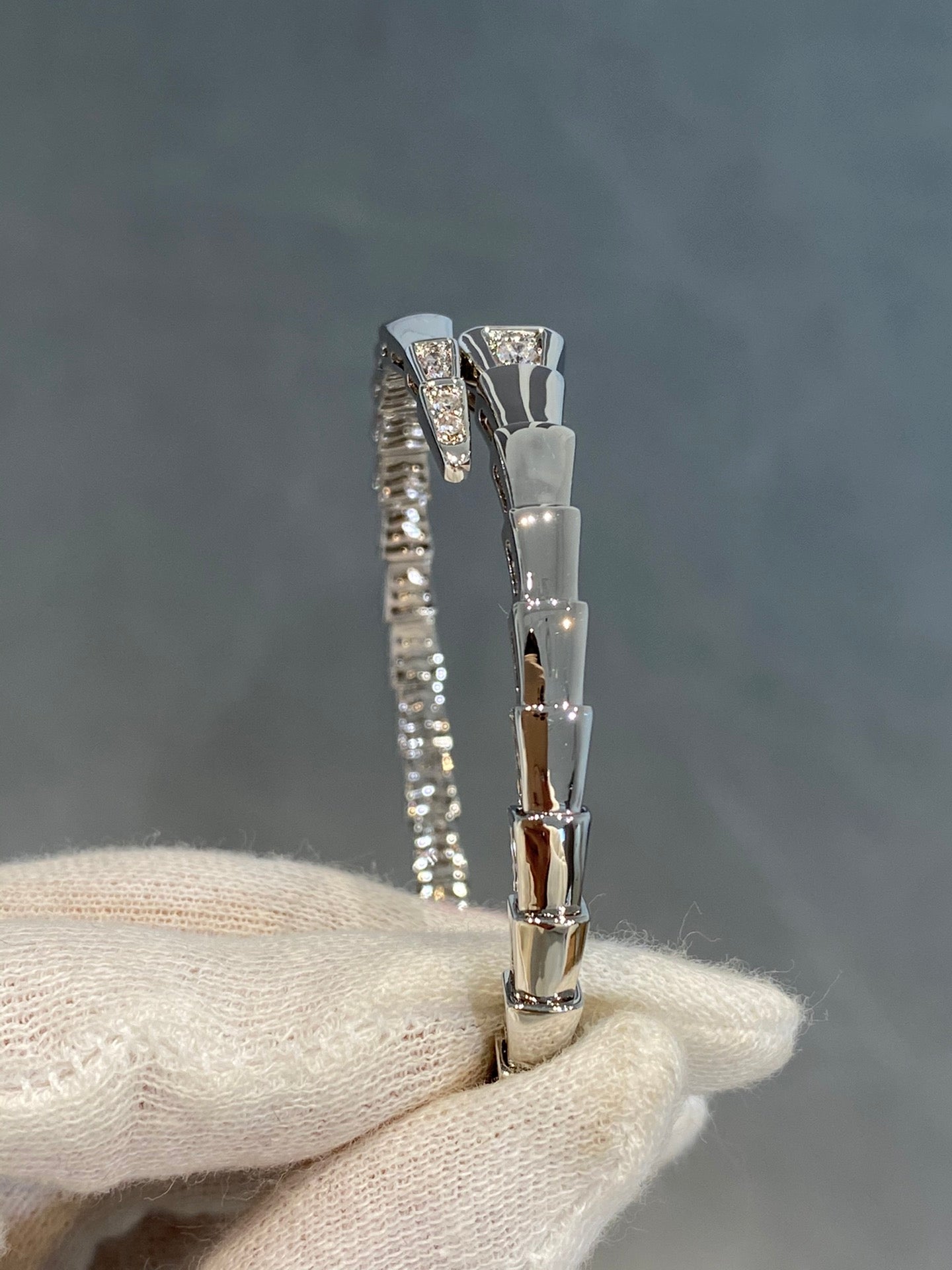 [Love's Uplift]SERPENTI BRACELET DIAMONDS SILVER