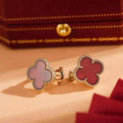 [Love's Uplift]CLOVER MEDIUM 1 MOTIFS CARNELIAN  EARRINGS