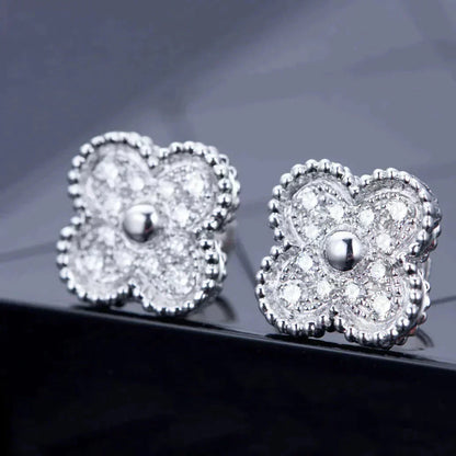 [Love's Uplift]CLOVER 1 MOTIFS DIAMOND STUD EARRINGS SILVER
