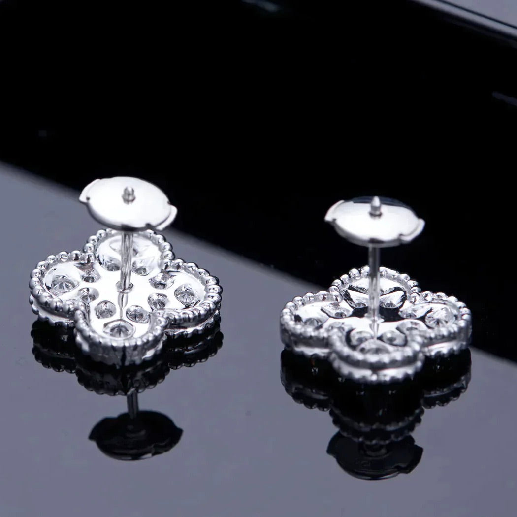 [Love's Uplift]CLOVER 1 MOTIFS DIAMOND STUD EARRINGS SILVER