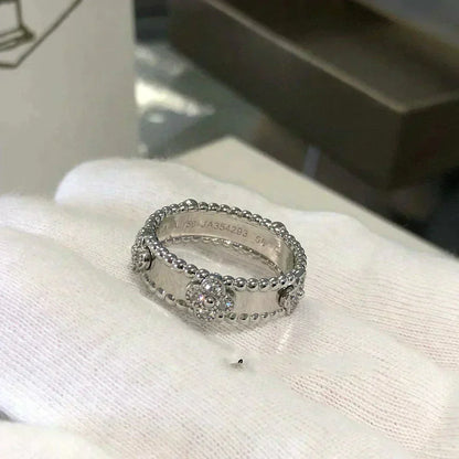 [Love's Uplift]PERLEE DIAMOND RING