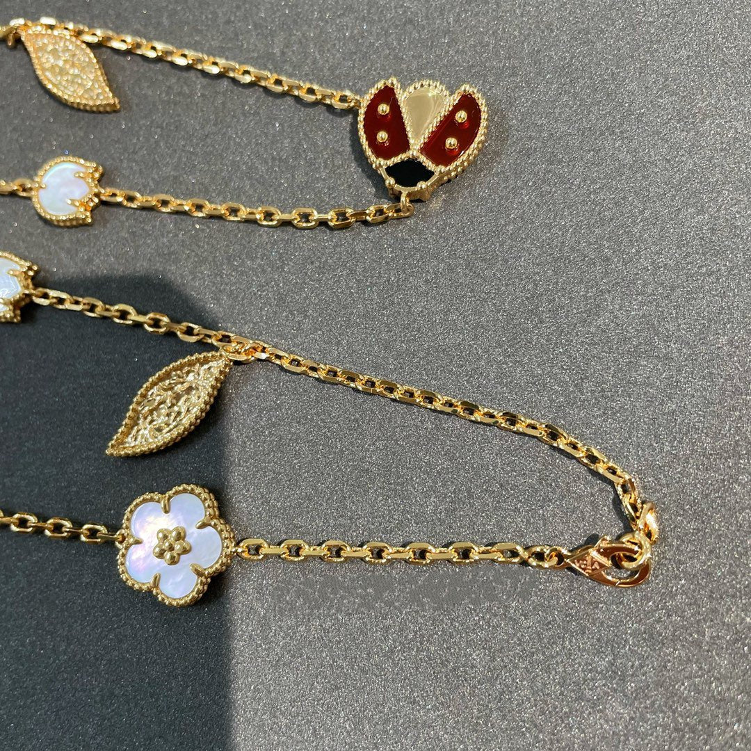 [Love's Uplift]LUCKY SPRING 15 MOTIFS GOLD NECKLACE