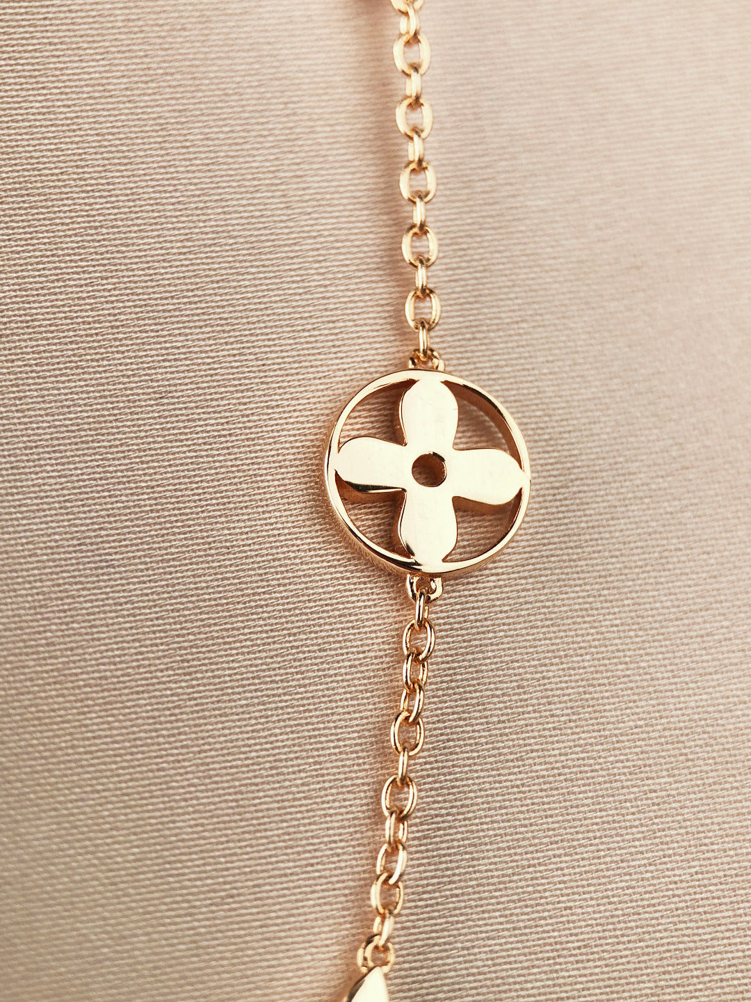 [Love's Uplift]STAR AND SUN 7 MOTIFS GOLD BRACELET