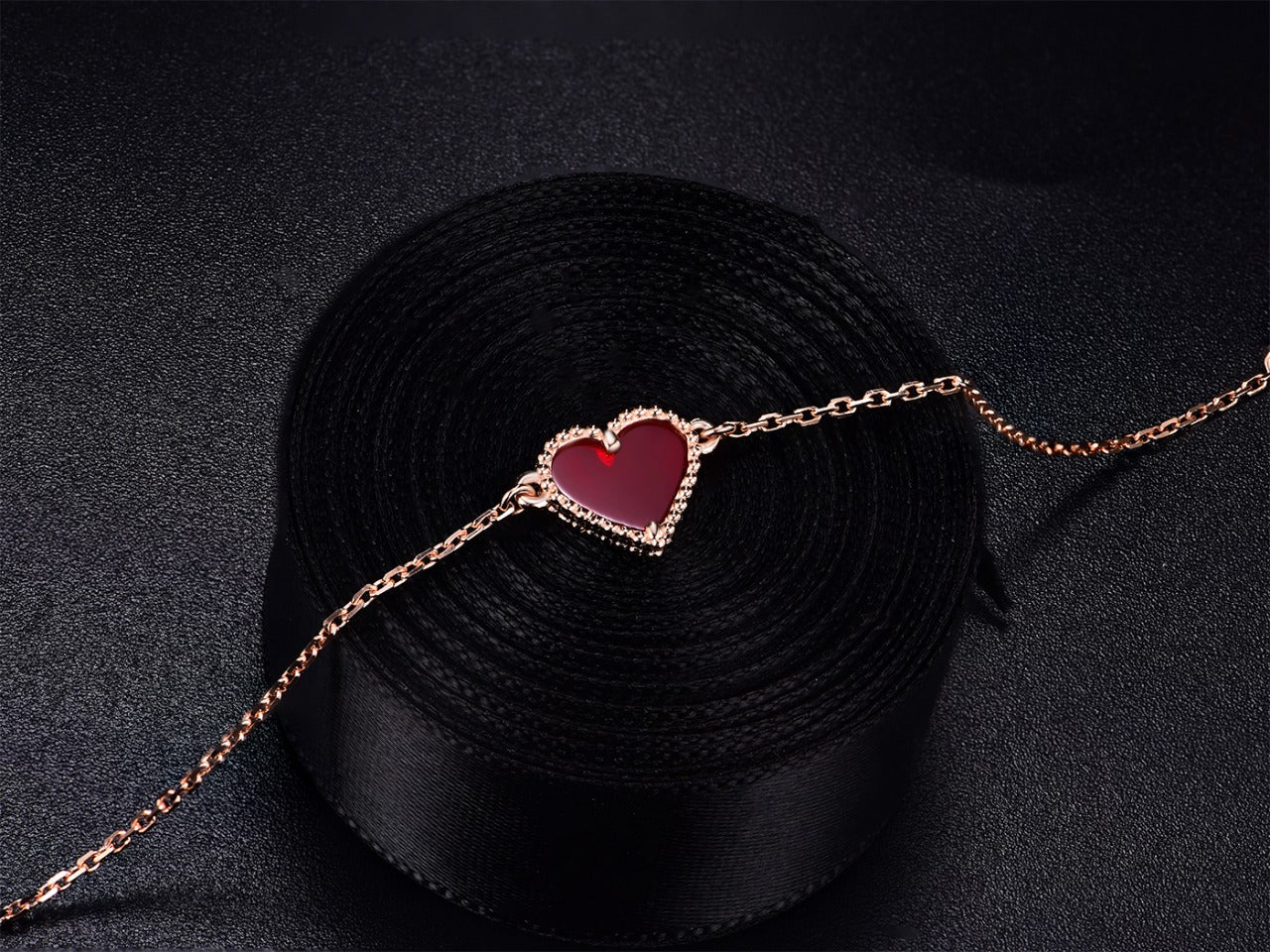 [Love's Uplift]HEART CARNELIAN PINK GOLD BRACELET