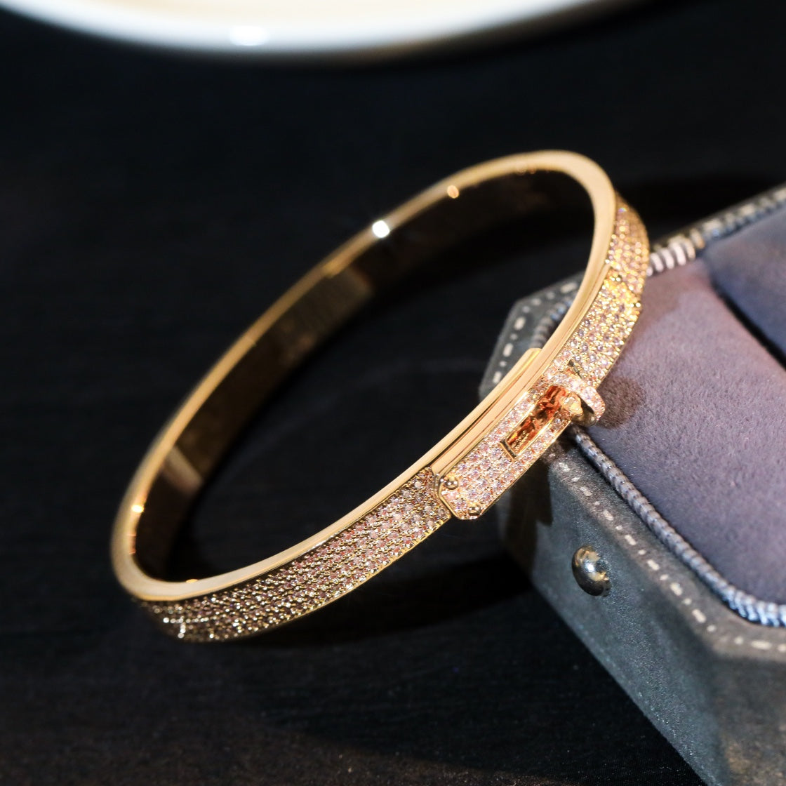 [Love's Uplift]KELLY BRACELET DIAMOND PAVED
