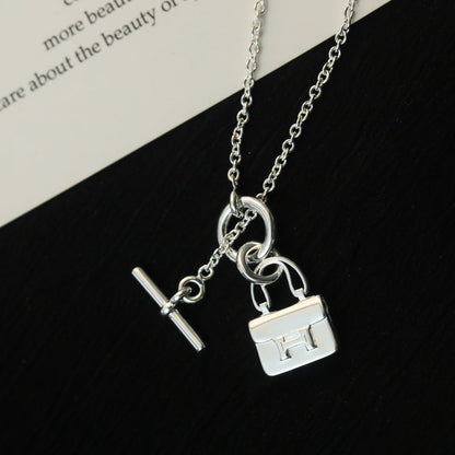 [Love's Uplift]POP H PEDANT SILVER NECKLACE