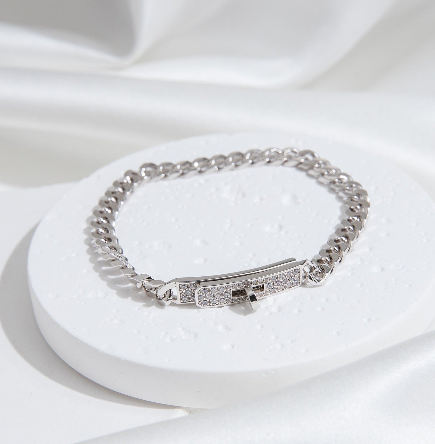 [Love's Uplift]KELLY CHAIN SILVER DIAMOND BRACELET