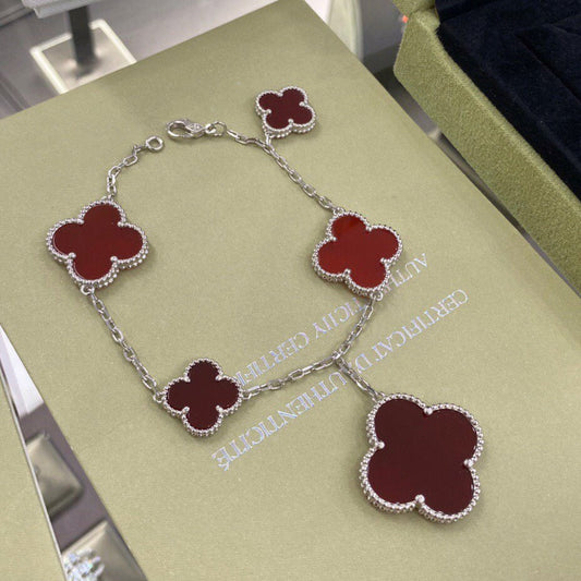 [Love's Uplift]CLOVER 5 MOTIFS SIVLER CARNELIAN BRACELET