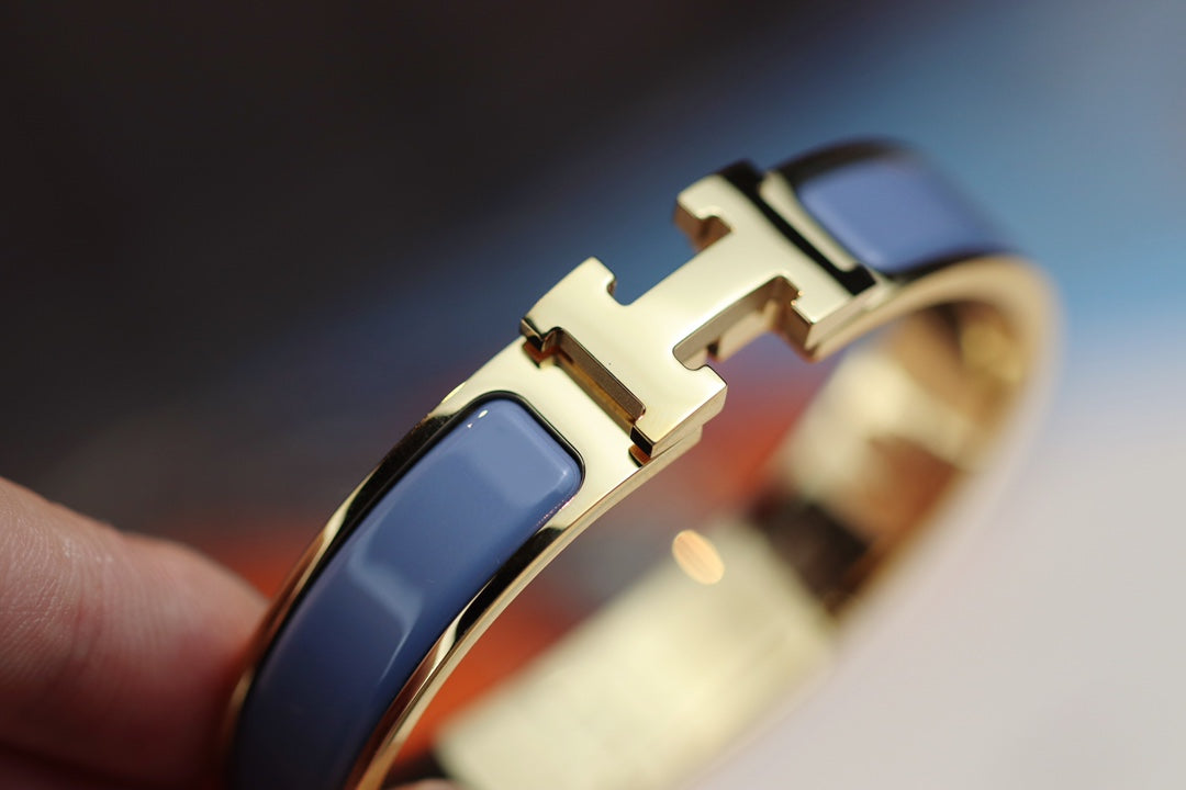 [Love's Uplift]H BRACELET 12MM BLUE GRAY