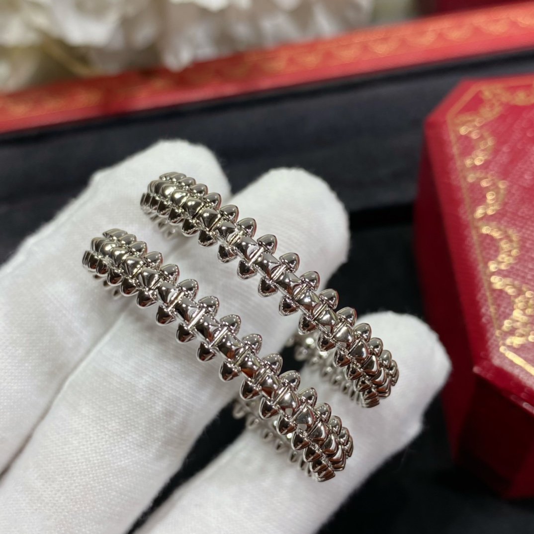 [Love's Uplift]CLASH LARGE HOOP EARRINGS