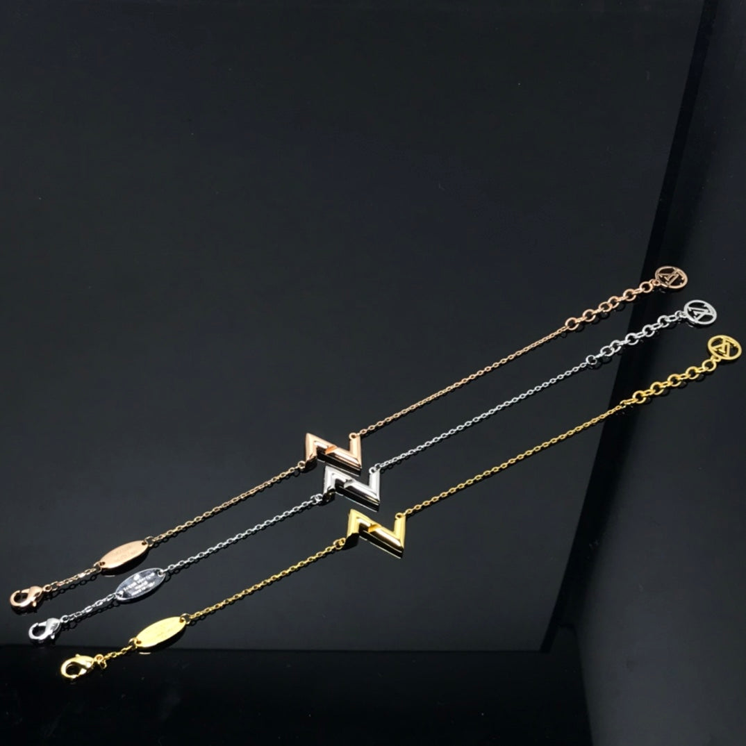 [Love's Uplift]VOLT LV LOGO BRACELET