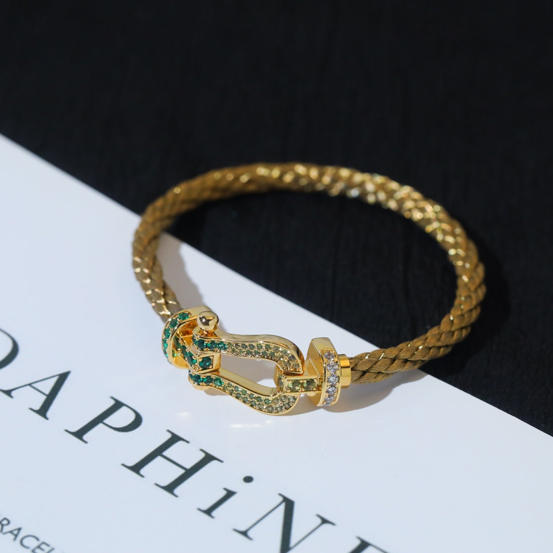 [Love's Uplift]FORCE 10 GOLD GREEN DIAMOND PAVED