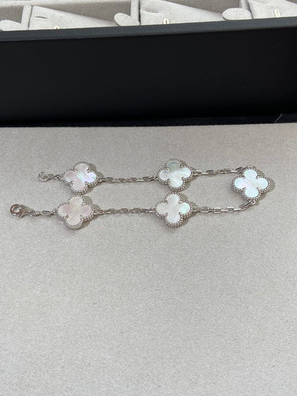 [Love's Uplift]CLOVER SILVER MOP 5 MOTIF BRACELET