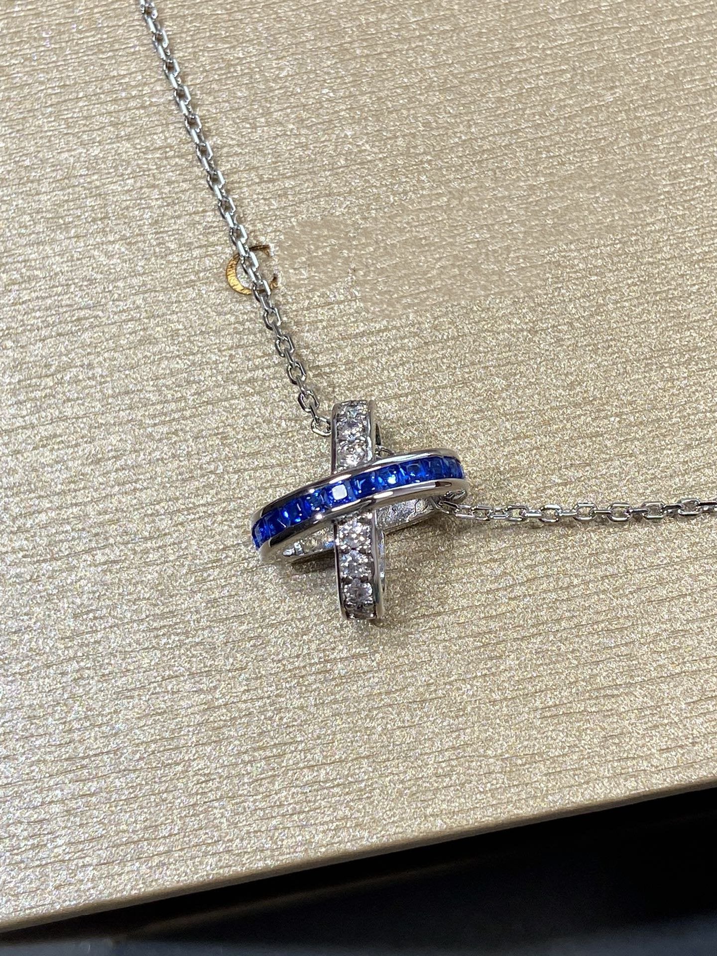 [Love's Uplift]LIENS DIAMOND SILVER NECKLACE